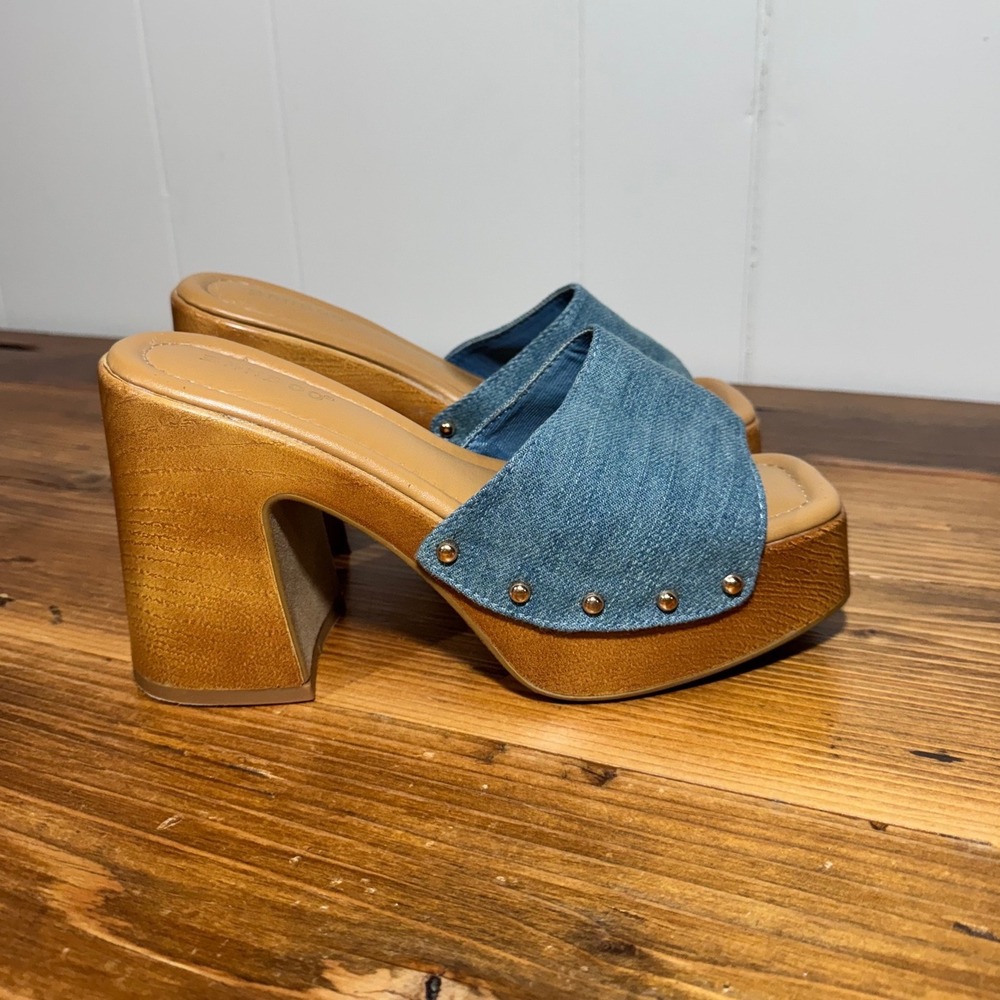CHUNKY PLATFORM SANDAL Studded DENIM Clog Slide Size 6.5 Faux Wood Block Heel - Picture 2 of 9